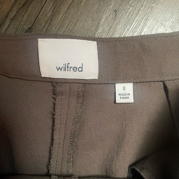 Aritzia Wilfred wide leg cropped trousers, size 0 - Picture 2 of 4